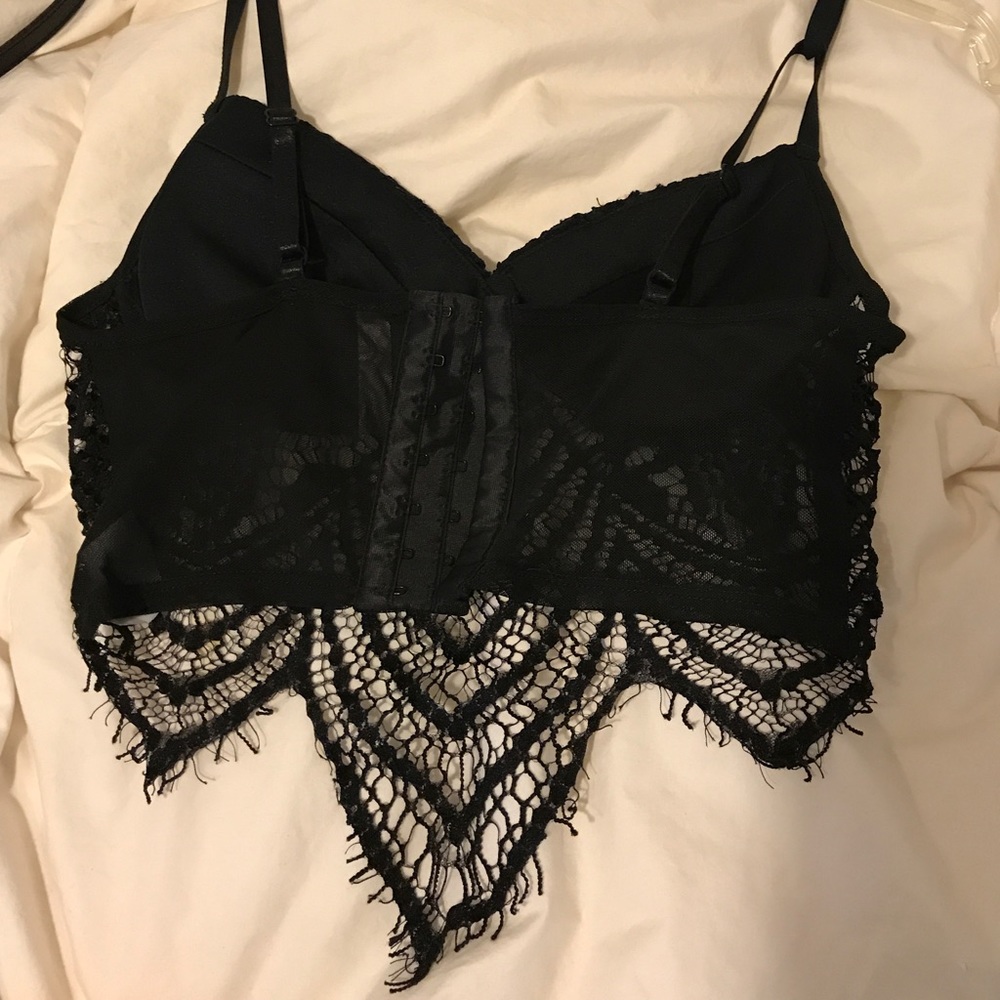 Crop tops - Picture 4 of 6