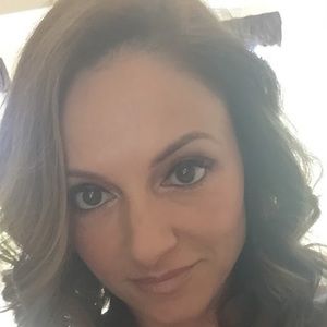 Meet your Posher, Kristine
