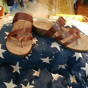 Abeo, "Bryce " dark brown leather sandal