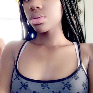 Meet your Posher, Eyana