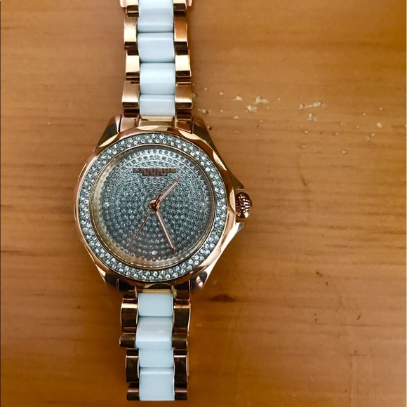 Akribos XXIV Ceramic Watch main image 4