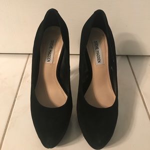 Black Steve Madden Babylonn Pumps!