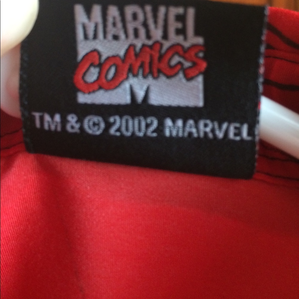 Marvel Comics Spider-Man Shirt Size Medium 12-14 - Picture 4 of 6