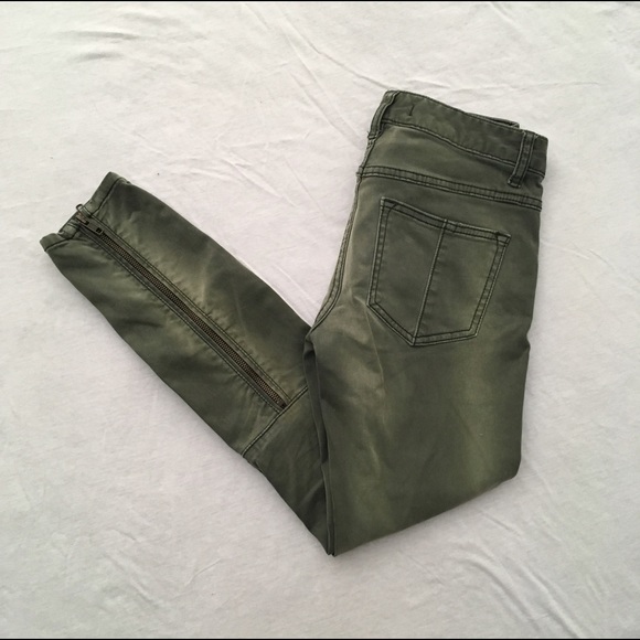 Free People Pants - Free People Sateen Skinny Zipper Cropped Pants