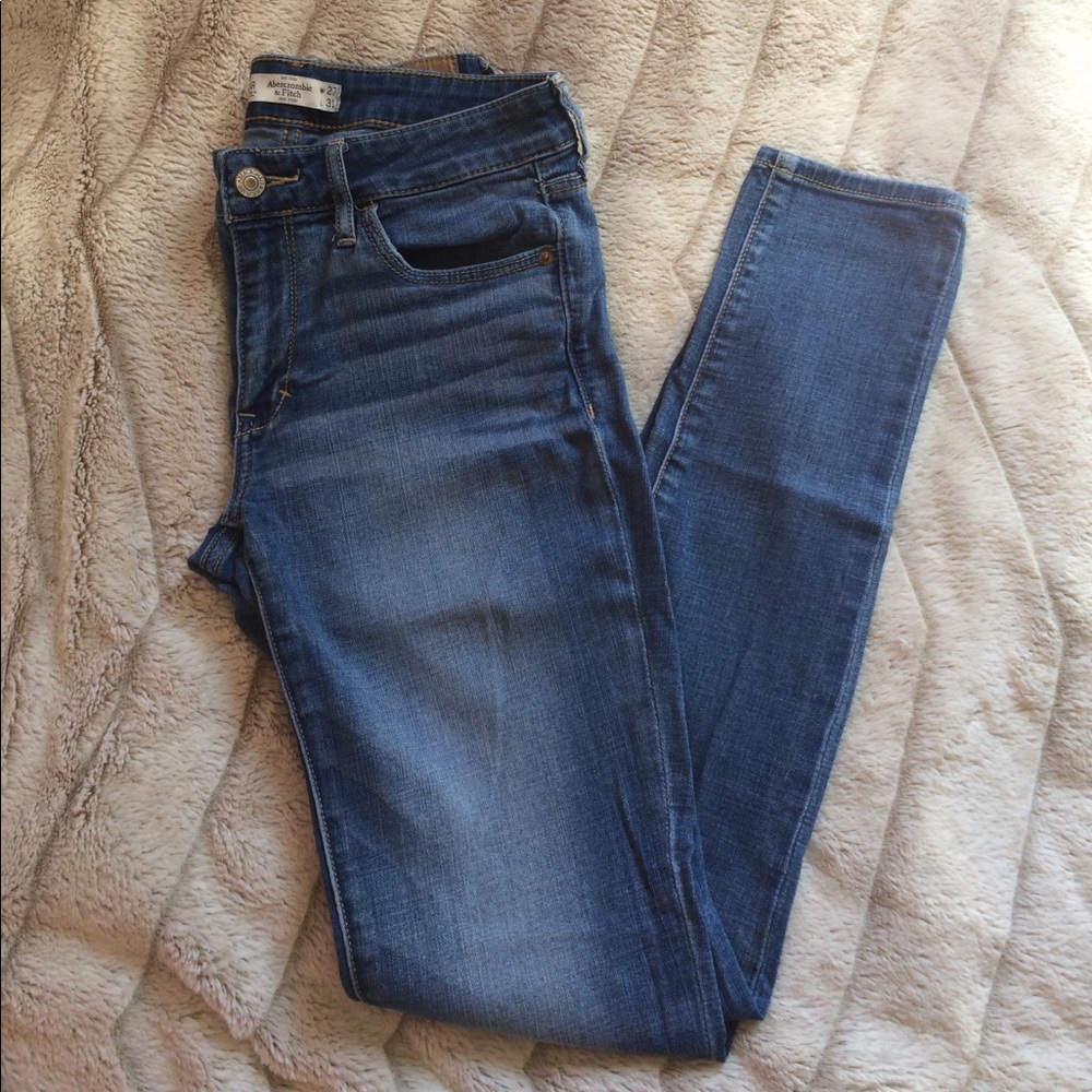 Abercrombie & Fitch skinny jeans
