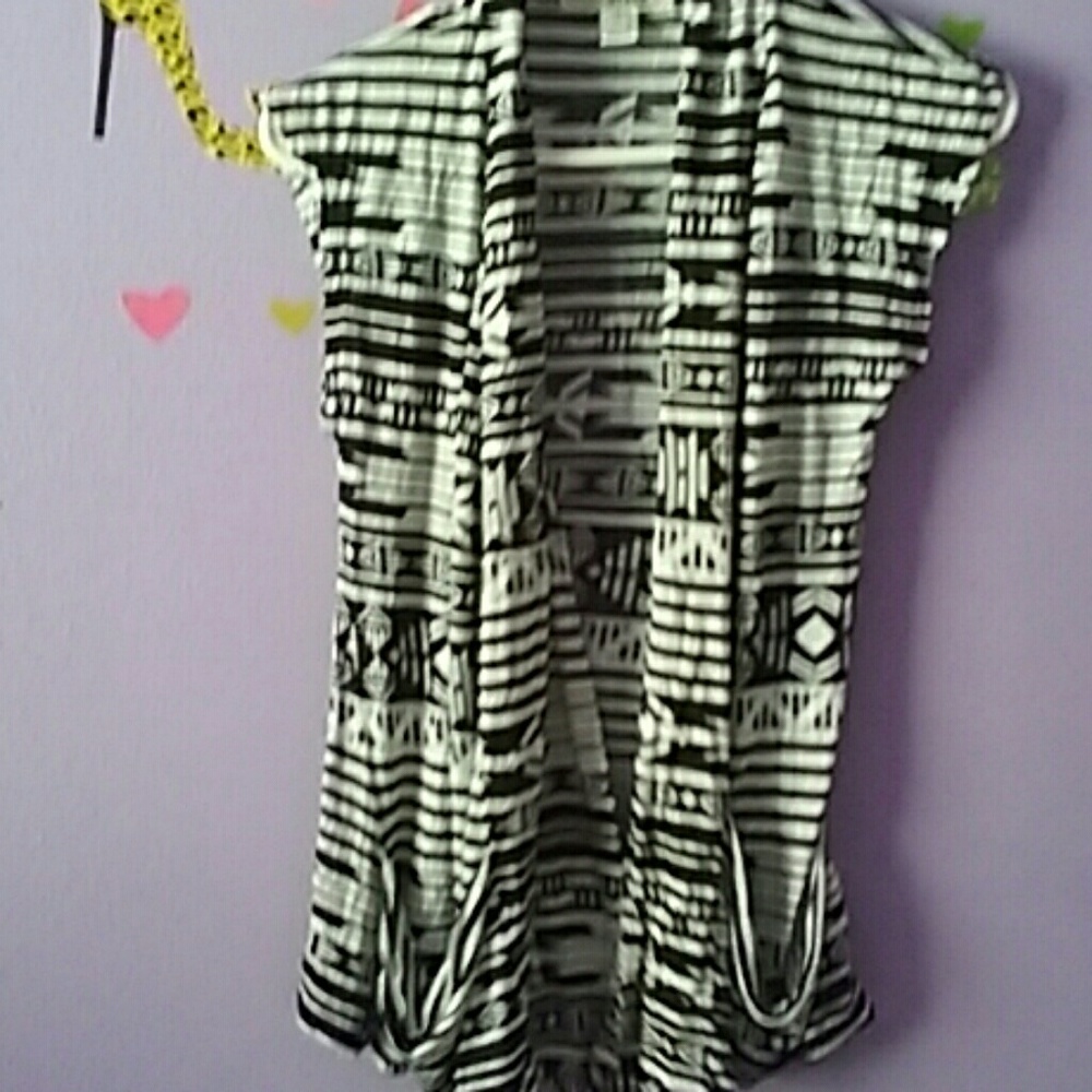 Diamond shape muscle shirt