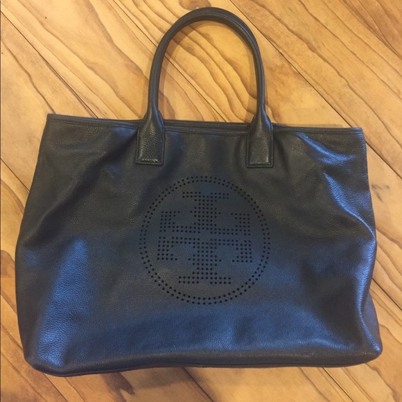 Tory butch perforated logo classic black tote - Picture 2 of 8