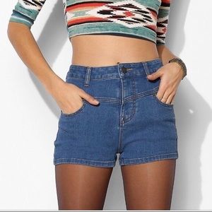 Lightwash BDG super high waisted shorts. Size 29