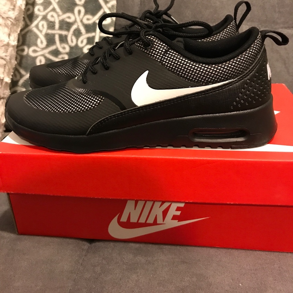 Women's Nike Air Max Thea