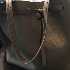 Meet your Posher, Annie