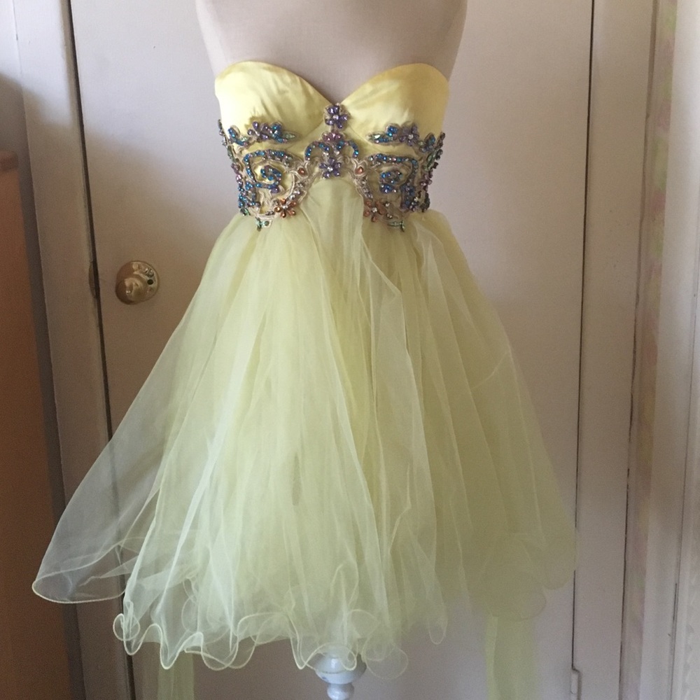 Sherri Hill prom dress