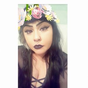 Meet your Posher, Johana