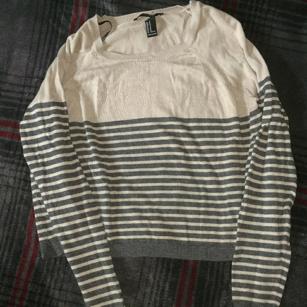 Beige Thin Sweater Crop Top