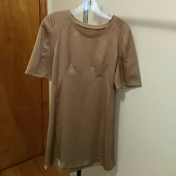 Gold satin dress - Picture 1 of 5