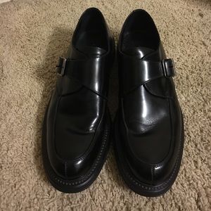 Kenneth Cole dress shoes