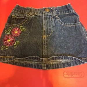 Baby girl mini skirt