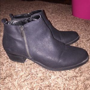 Black heeled booties