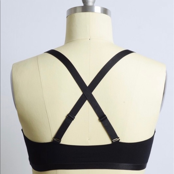 ✅✅PLUS✅✅Page Bralette✅✅ - Picture 2 of 3