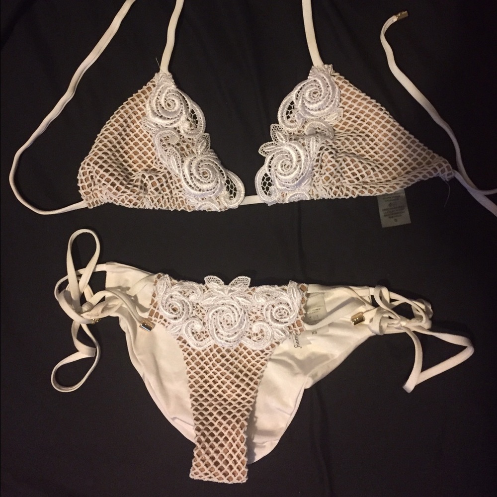 Beach Bunny Swimwear Bikini