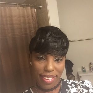 Meet your Posher, Eboni