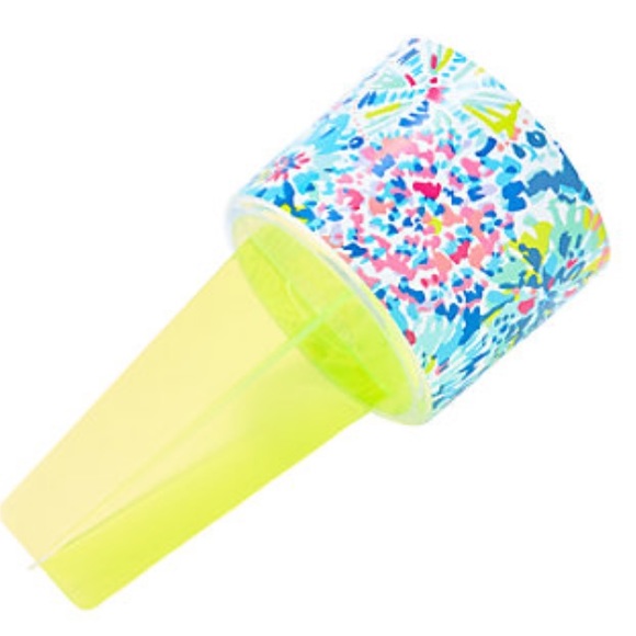 Lilly Pulitzer Accessories - Lilly Pulitzer Beach Cupholder