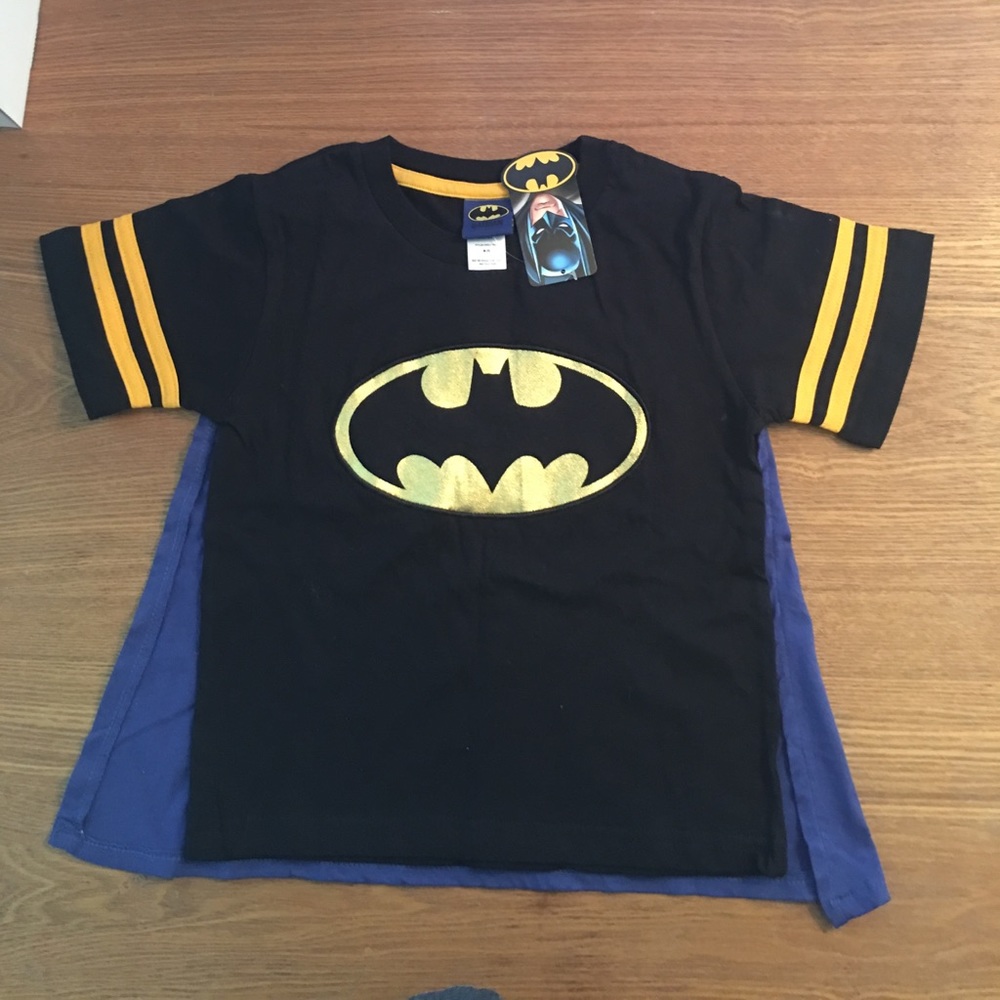 Toddler Boys Batman T-Shirt with Detachable Cape 5