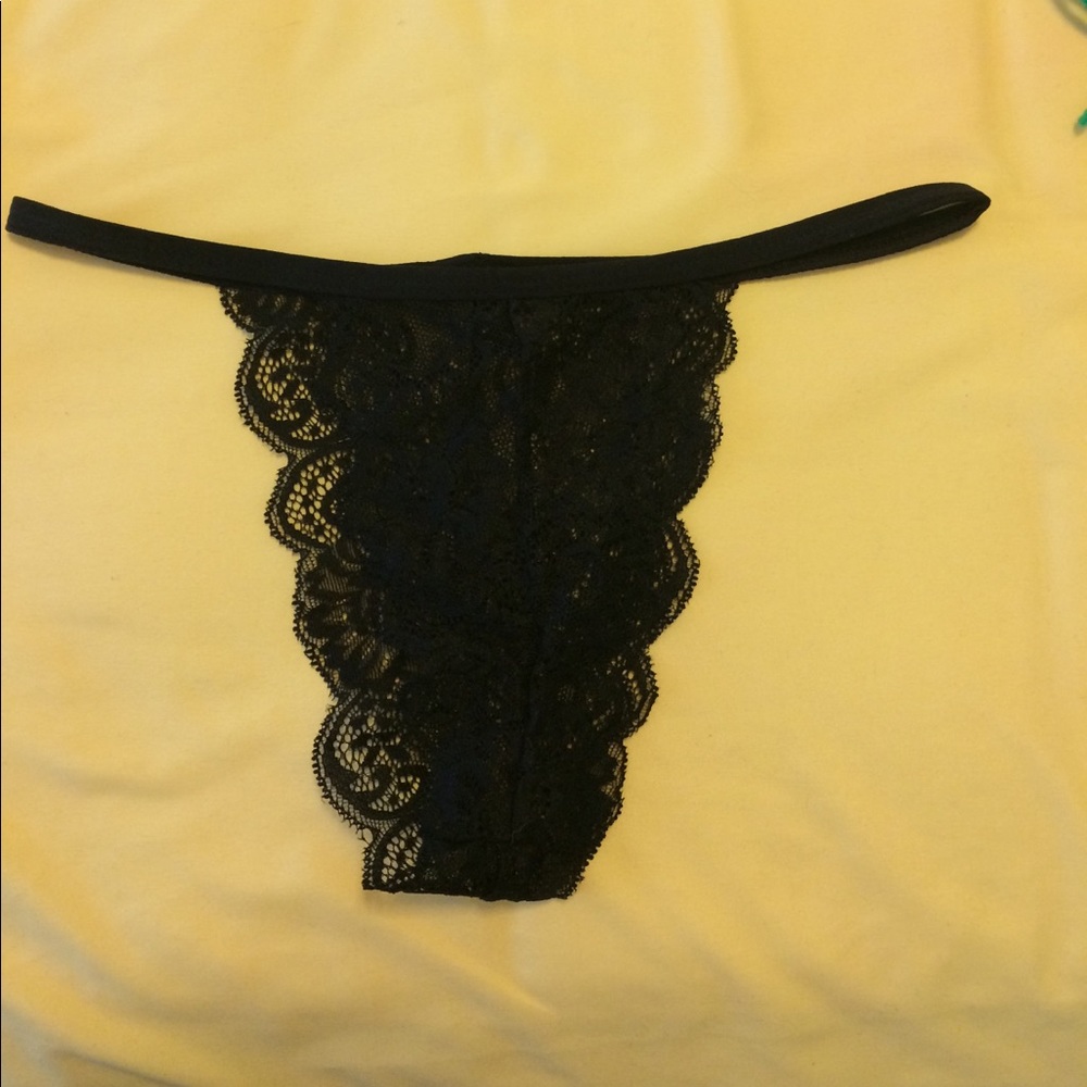 Super cute cheeky lace undies