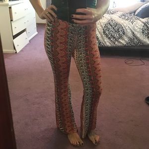 Forever21 fit & flare bell bottom stretch pants