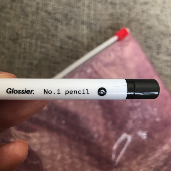 Glossier Nail Polish Liner Black Tie Set Glossier Nail Polish Liner Black Tie Set