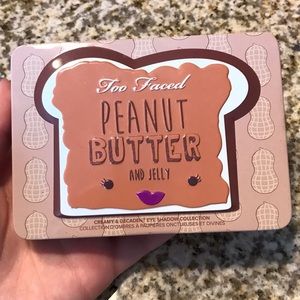 Too Faced Peanut Butter and Jelly Palette