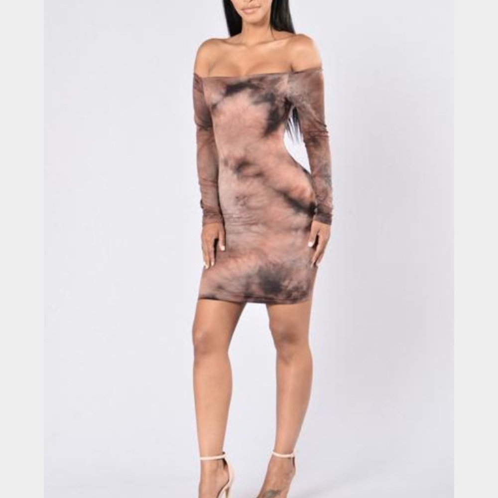 FASHION NOVA PRETENTIOUS DRESS ✨