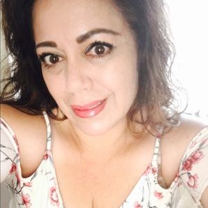 Meet your Posher, Blanca