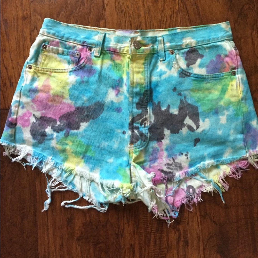 Colorful tiedyed high-wasted Levi shorts from UO