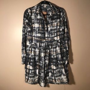 Long sleeved dress with collar and tags still on