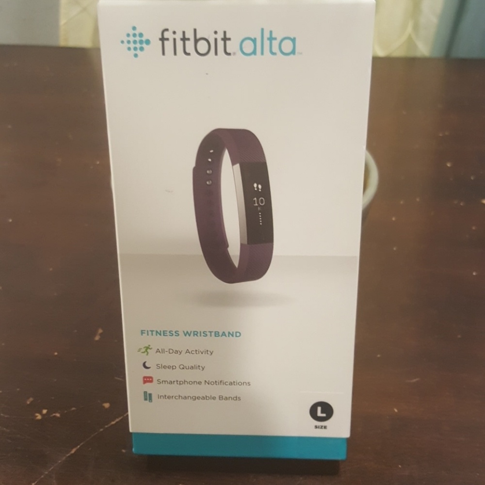 Brand new fitbit alta never used