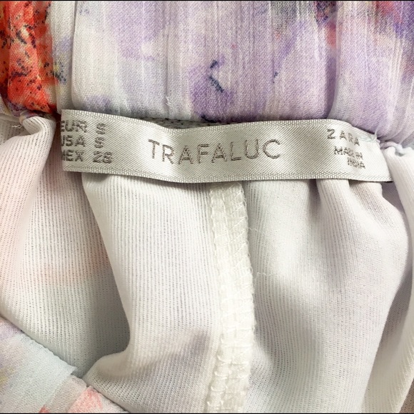 Floral crepe skirt - Picture 3 of 4