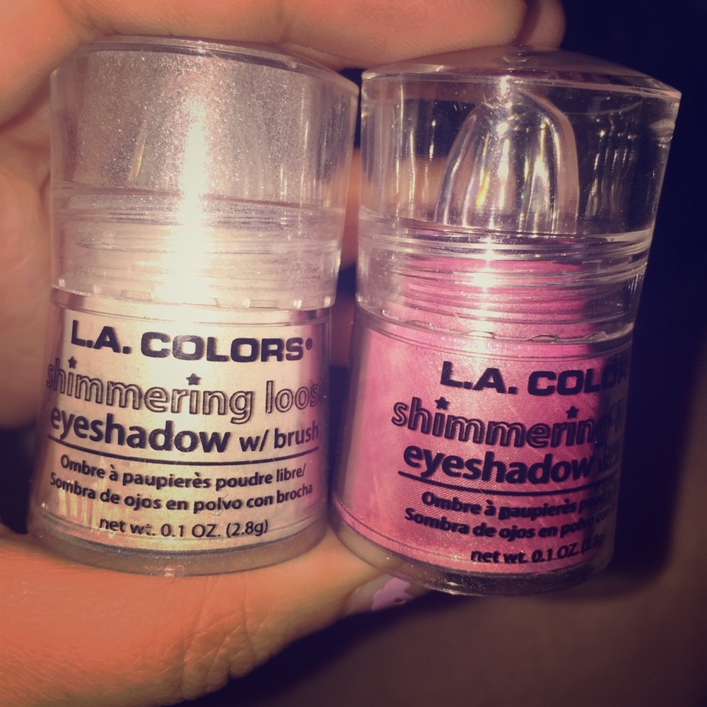 LA Colors Loose Eyeshadow w/ brush