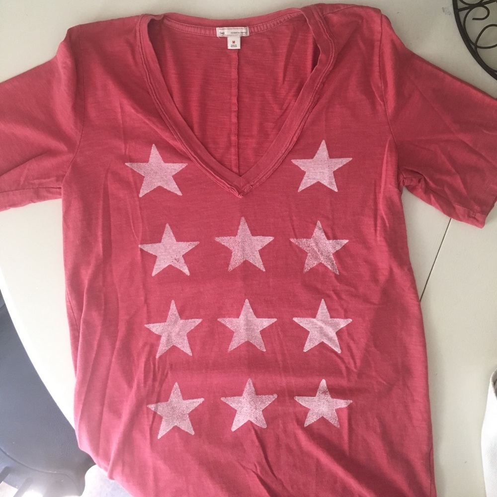 🇺🇸REDUCED!🇺🇸GAP tee