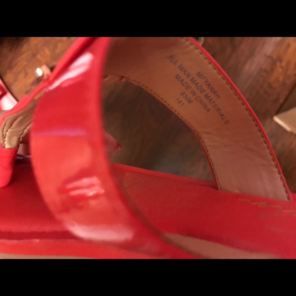 Marc Fischer coral sandals size 6 - Picture 2 of 2