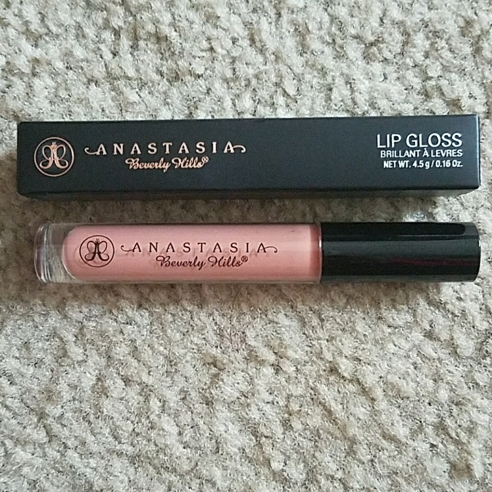 NIB Anastasia Beverly Hills lipgloss in Undressed