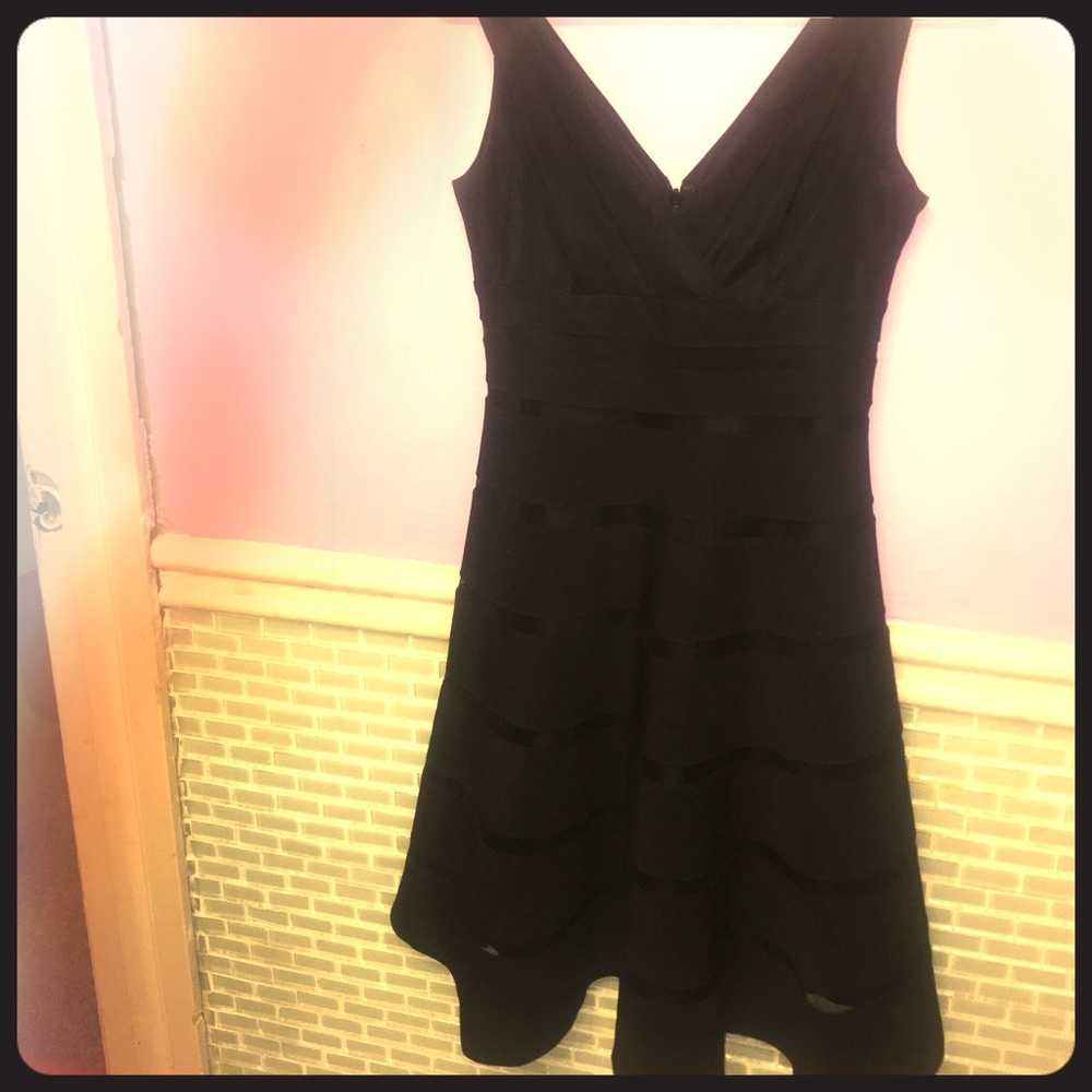 White house black market size 00 dress