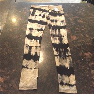 Black and Grey Tie-Dye Leggings NWT