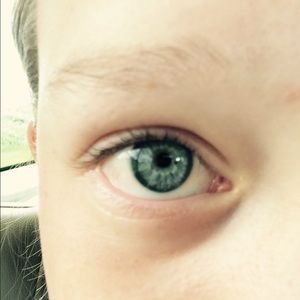 Meet your Posher, Ellie