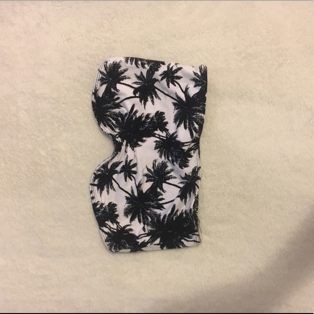 Bandeau --- Bralette