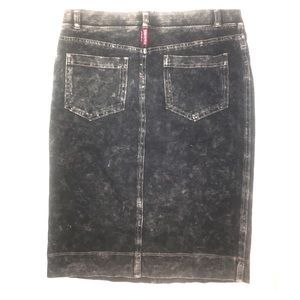 Hard tail forever stretchy Jean skirt size medium