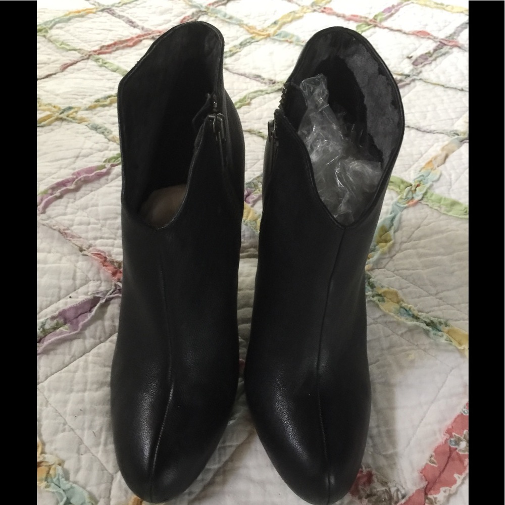 ❤️Jessica Simpson leather ankle boots