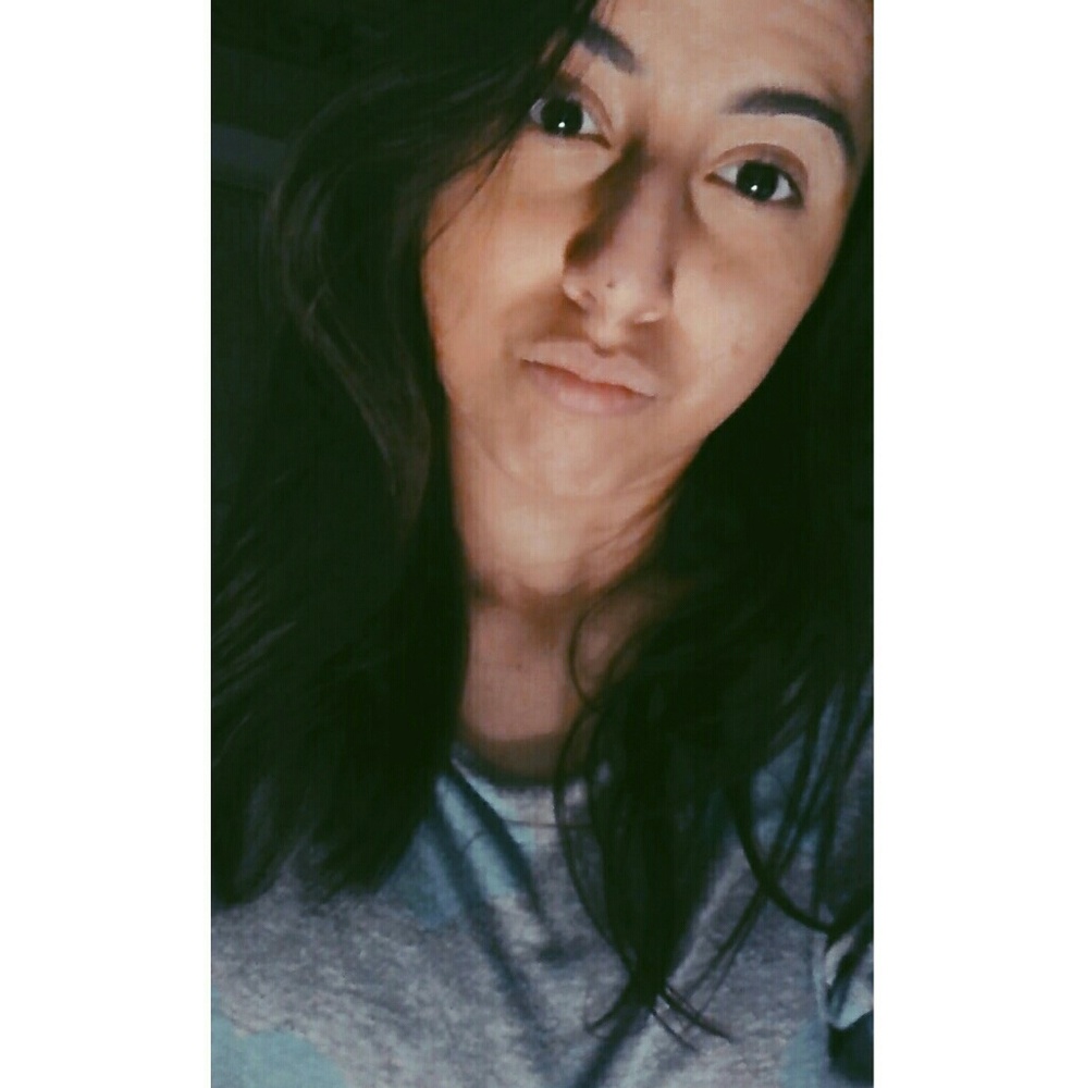 Meet your Posher, Yulisa