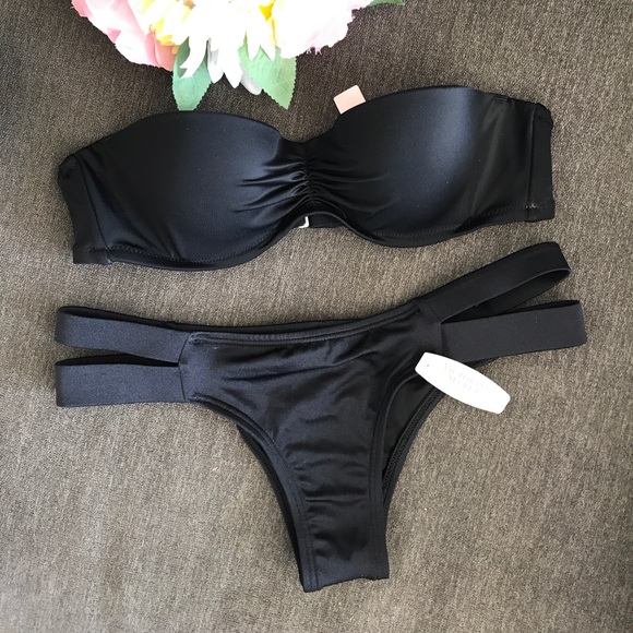 Victoria's Secret Other - Victoria secret koko swim set 34A/XS