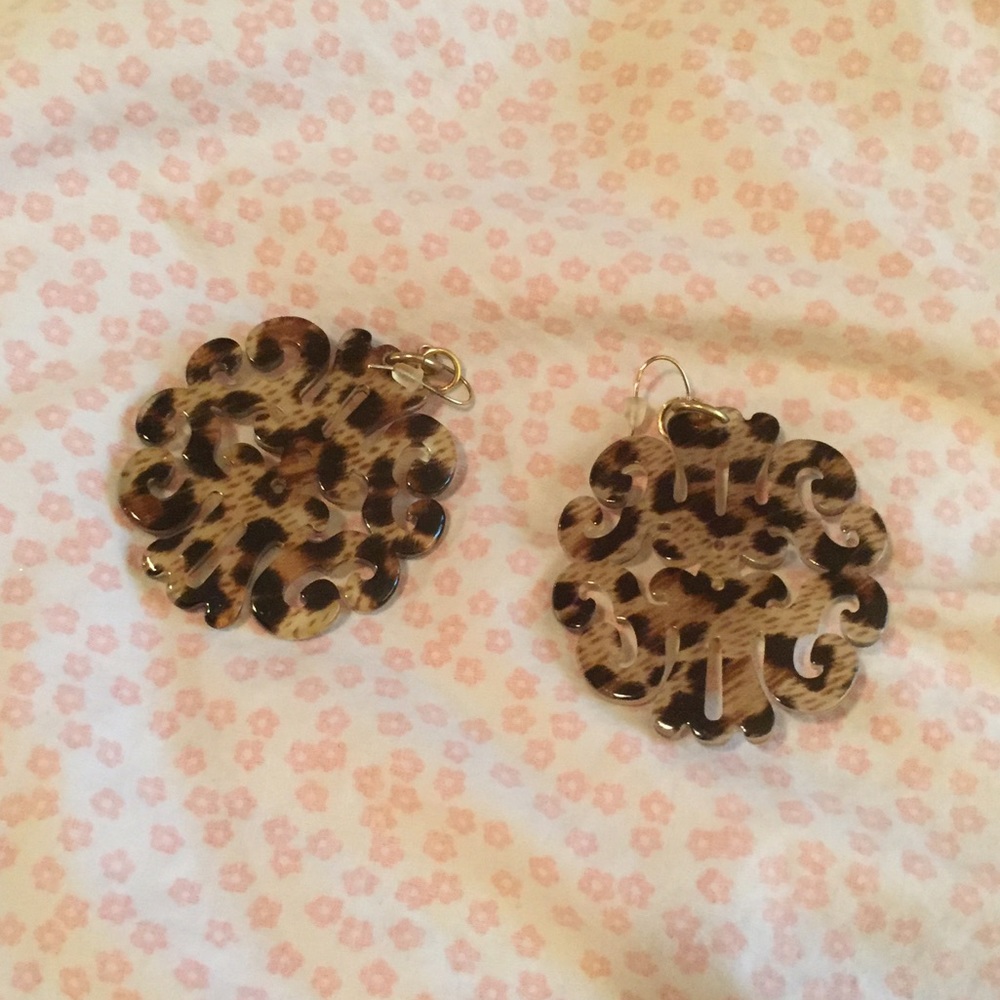 Zenzii earrings!
