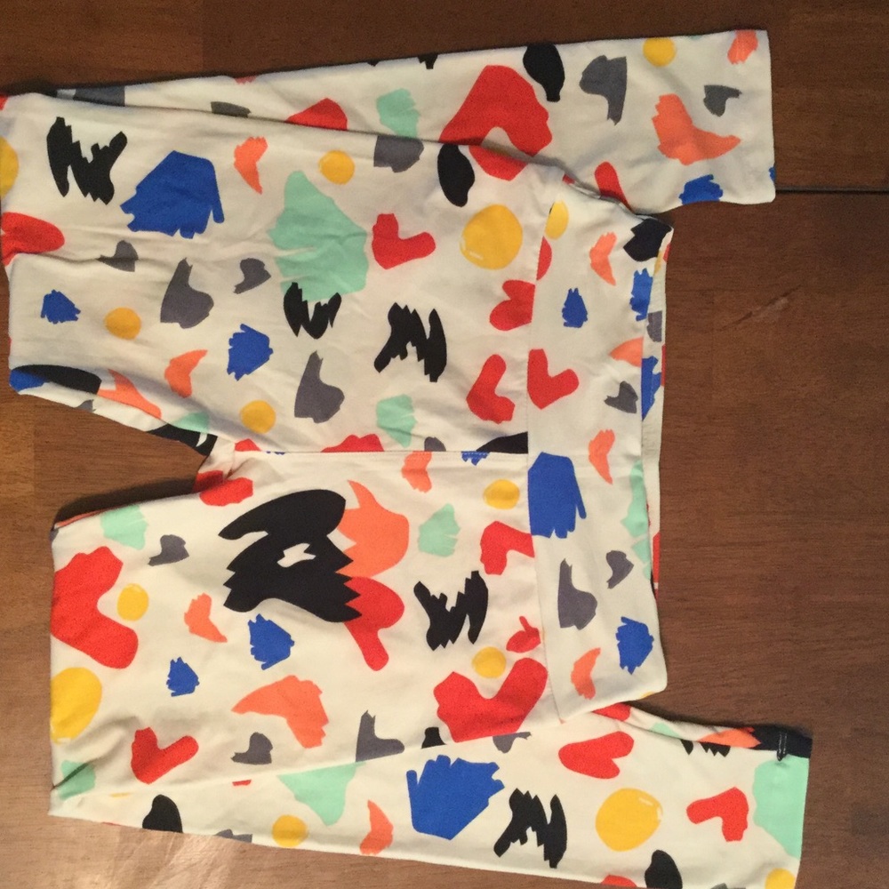 LuLaRoe OS super soft leggings